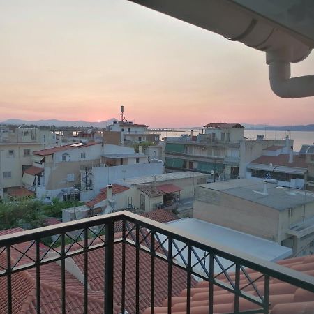 Apartamento Attic View Palatia Nea Palatia Exterior foto
