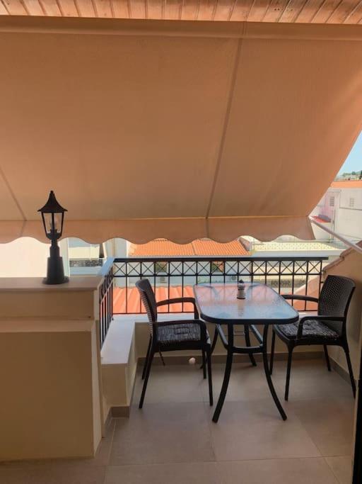 Apartamento Attic View Palatia Nea Palatia Exterior foto